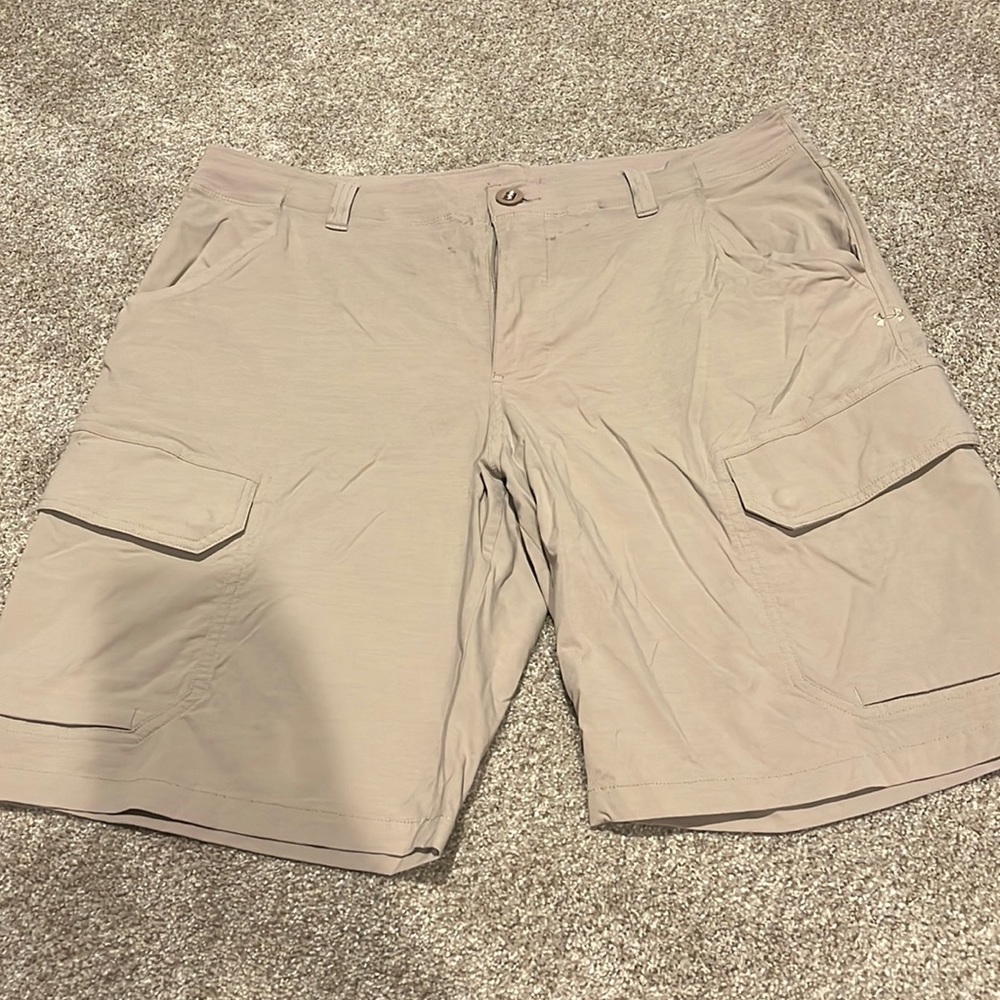 Under Armour cargo shorts